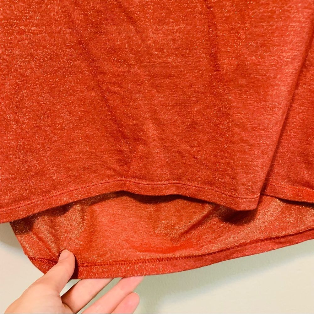 Lululemon Back In Action Long Sleeve Spark Cayenne size medium?? - Picture 3 of 6